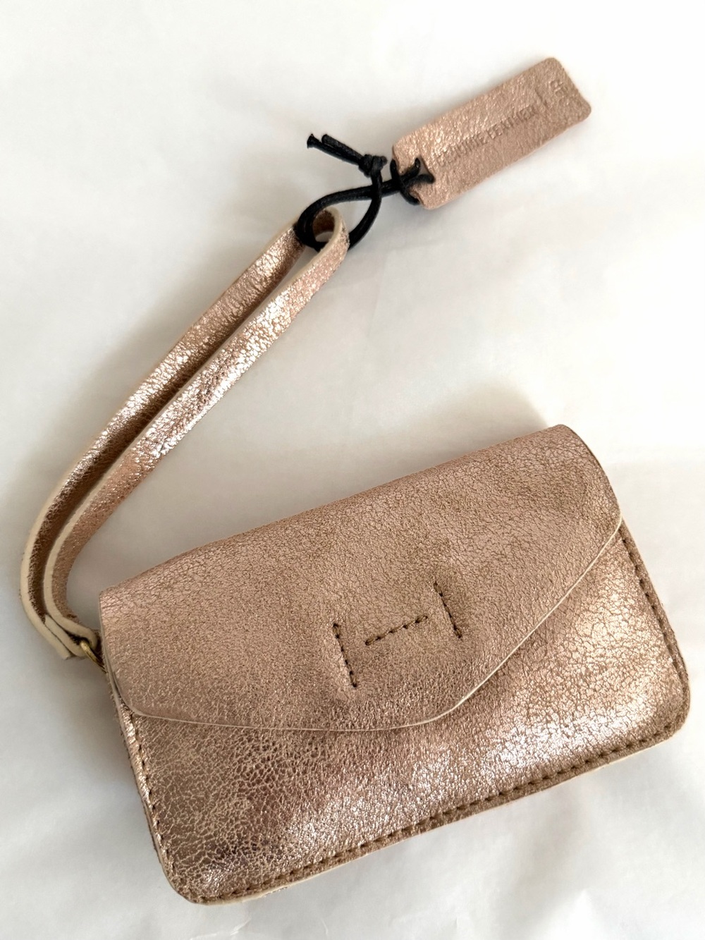GAP Metallic Rose Gold Wristlet Clutch - Women's Leather Bag EUC OS